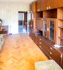 Тристаен апартамент в Дианабад с две тераси