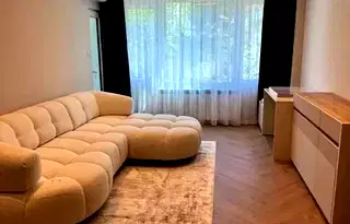 Тристаен апартамент в София, Дианабад