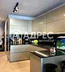 Просторен 3-стаен апартамент с двор в Дианабад, София
