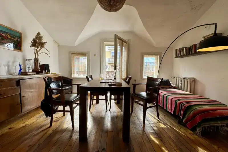 4-bedroom apartment in Sofiya, Doktorski Pametnik