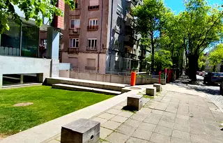 Луксозен 3-стаен апартамент с паркомясто в Докторски паметник