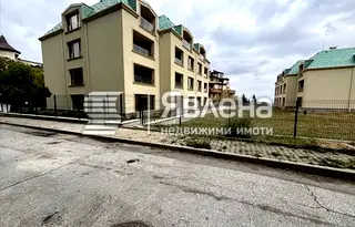 Тристаен апартамент с паркомясто в Драгалевци, София