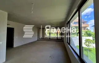 Тристаен апартамент с тераса в Драгалевци, София
