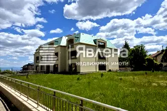 Тристаен апартамент с гледка към Витоша в Драгалевци, София