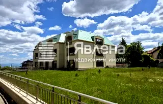 Тристаен апартамент в Драгалевци с тераса и паркомясто