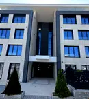 Просторен 4-стаен апартамент с двор в Драгалевци, София