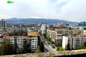 Двустаен апартамент с две тераси в Дружба 1, София