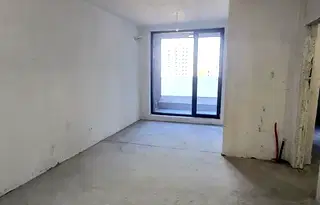 Двустайно жилище в Дружба 2 с лоджия и асансьор