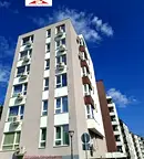 Тристаен апартамент с балкон в Дружба 2, София