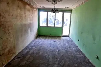 Тристаен апартамент с югоизточно изложение в Дружба 2, София