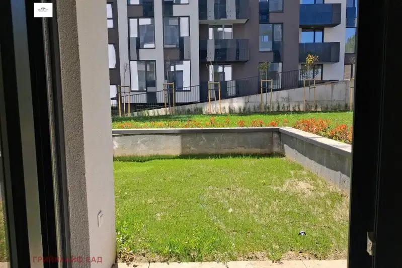 3-bedroom apartment in Sofiya, Drujba 2