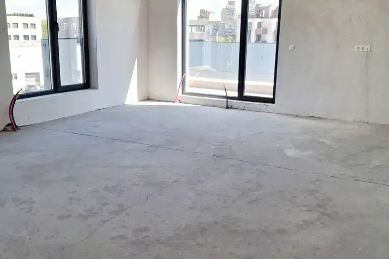 3-bedroom apartment in Sofiya, Drujba 2