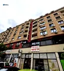Тристаен апартамент с голяма тераса в Дружба 2, София