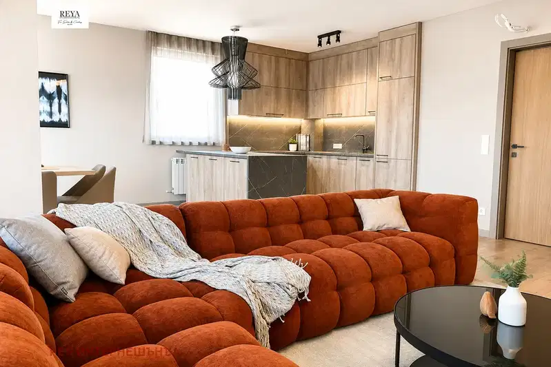 3-bedroom apartment in Sofiya, Drujba 2