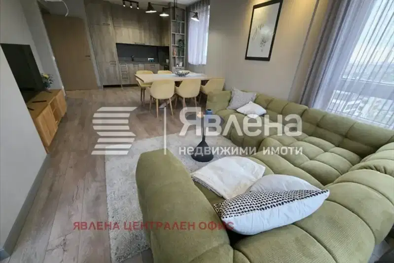 4-bedroom apartment in Sofiya, Drujba 2