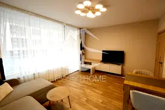 Двустаен апартамент с тераса в Дружба 2, София