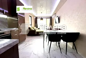 Двустаен апартамент с тераса в Дружба 2, София