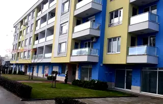 Двустаен апартамент с тераса в Дружба 2, София