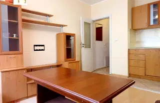 Тристаен апартамент в София, Дружба 2
