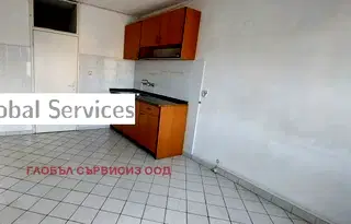Четиристаен апартамент с две тераси в Дървеница, София