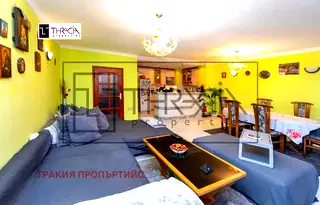 Тристаен апартамент с паркинг в Гео Милев, София