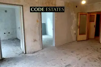 Тристаен апартамент с югозападно изложение в Гео Милев, София