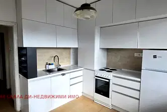 Двустаен апартамент с голяма тераса в Гео Милев, София