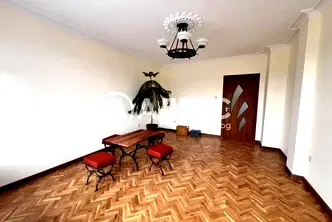 Тристаен апартамент с тераса в Гео Милев, София