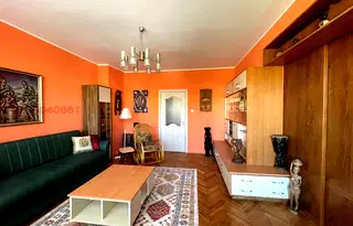 Тристаен апартамент с голяма тераса в Гео Милев, София