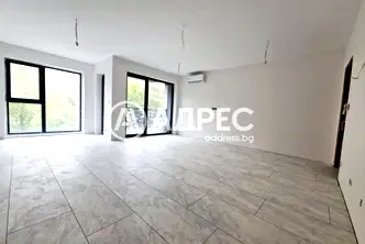 Тристаен апартамент в Гоце Делчев с паркомясто и асансьор