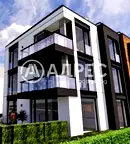 Тристаен апартамент в София, Горна баня