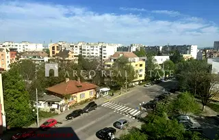 Двустаен апартамент в Хаджи Димитър с балкон и изток изложение