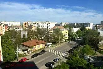 Двустаен апартамент в Хаджи Димитър с балкон и изток изложение