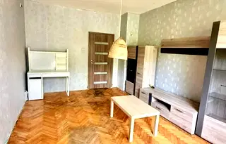 Двустаен апартамент с балкон в Хаджи Димитър, София