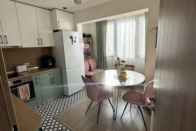 3-bedroom apartment in Sofiya, Hadji Dimityr