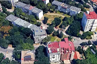Тристаен апартамент с три тераси в Хаджи Димитър, София
