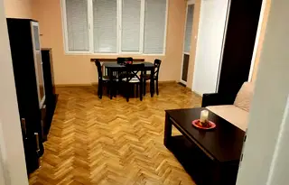 3-стаен апартамент в Хиподрума с два балкона