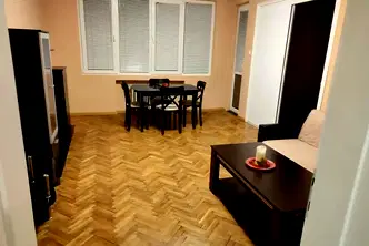 3-стаен апартамент в Хиподрума с два балкона