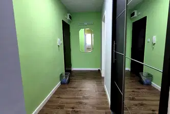 Просторен 3-стаен апартамент в Хиподрума с балкон