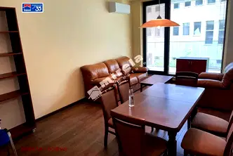 Двустаен апартамент с паркомясто в Хладилника, София