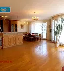 Просторен 3-стаен апартамент с гледка към Южен парк в Хладилника