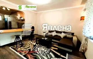 Тристаен апартамент с голяма тераса в Илинден, София