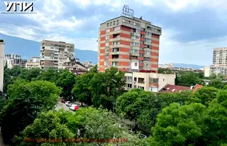 Двустаен апартамент с тераса и гледка към Витоша в Иван Вазов