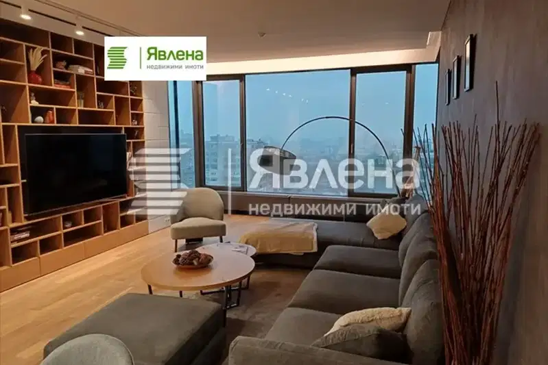 Тристаен апартамент с гледка в Изгрев, София