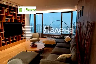 Тристаен апартамент с гледка в Изгрев, София
