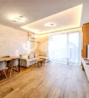Тристаен апартамент с тераса в Изгрев, София