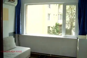 1-стаен апартамент с южно изложение в Изток, София