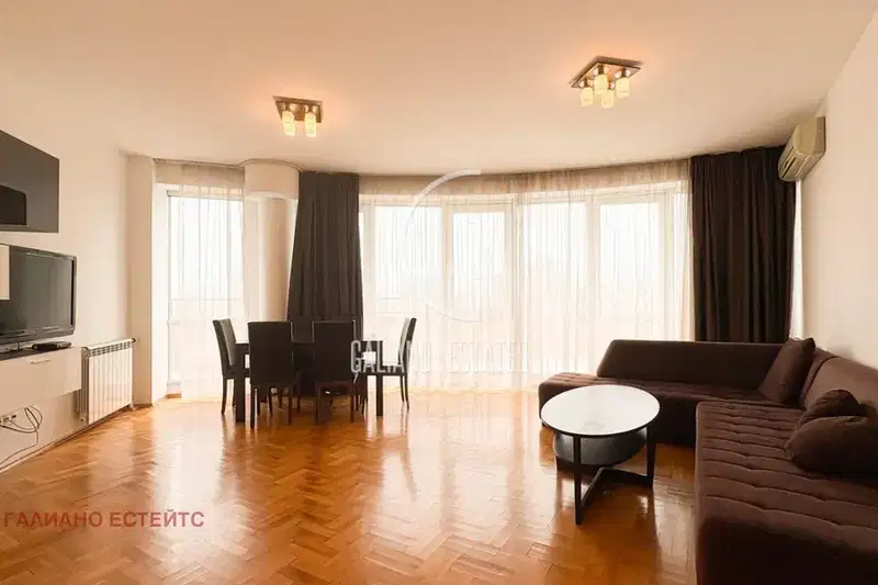 3-bedroom apartment in Sofia, Iztok