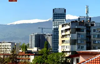Мезонет с 2 спални и тераса в кв. Изток, София