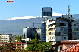 Мезонет с 2 спални и тераса в кв. Изток, София